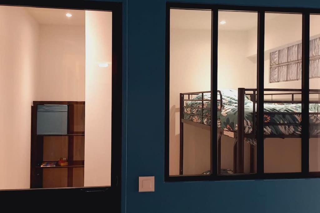 Appartement Immeuble Le Regency, 4 Pieces, 80 Metres De La *